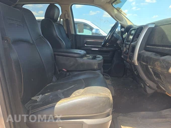2015 Ram 2500 Laramie Crew Cab Medium Bed - miniatura 8