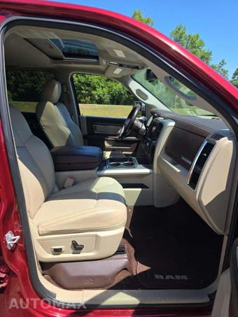 2015 Ram 2500 Laramie Crew Cab Medium Bed - miniatura 18