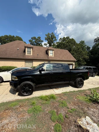2015 Ram 2500 Laramie Extended Crew Cab Medium Bed - miniatura 3