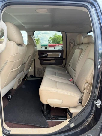 2015 Ram 2500 Laramie Extended Crew Cab Medium Bed - miniatura 15