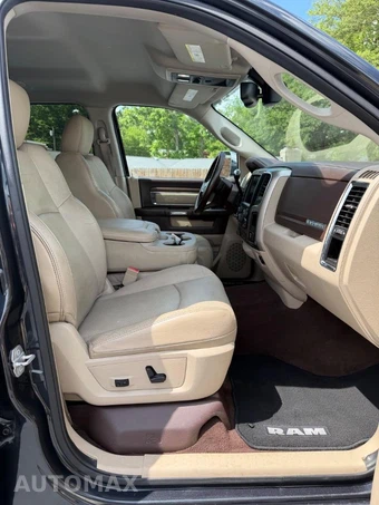 2015 Ram 2500 Laramie Extended Crew Cab Medium Bed - miniatura 17