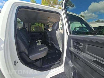 2015 Ram 2500 Tradesman Crew Cab Long Bed - miniatura 17