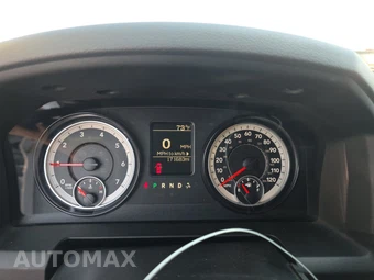 2015 Ram 2500 Tradesman Crew Cab Medium Bed - miniatura 12
