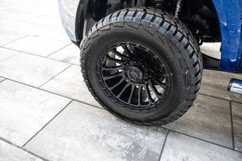 2015 Ram 2500 Tradesman Crew Cab Medium Bed - miniatura 17