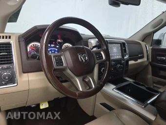 2015 Ram 3500 Laramie Crew Cab Medium Bed - miniatura 11