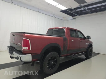 2015 Ram 3500 Laramie Crew Cab Medium Bed - miniatura 4