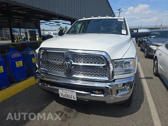 2015 Ram 3500 Laramie Extended Crew Cab Medium Bed DRW - miniatura 2
