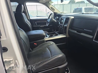 2015 Ram 3500 Laramie Extended Crew Cab Medium Bed DRW - miniatura 8