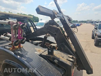 2015 Ram 4500 Cab Chassis SLT Regular Cab DRW - miniatura 16