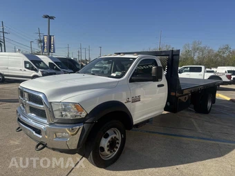 2015 Ram 5500 Cab Chassis Tradesman Regular Cab DRW - miniatura 4