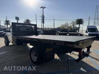 2015 Ram 5500 Cab Chassis Tradesman Regular Cab DRW - miniatura 7