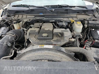2015 Ram 5500 Cab Chassis Tradesman Regular Cab DRW – miniatura 14