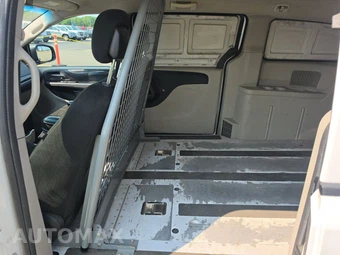 2015 Ram C/V Tradesman 121.2" WB – miniatura 13