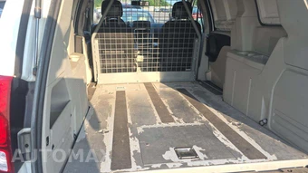 2015 Ram C/V Tradesman 121.2" WB – miniatura 34