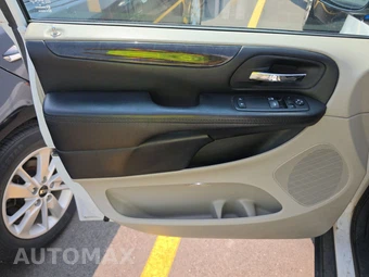 2015 Ram C/V Tradesman 121.2" WB – miniatura 9