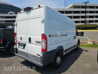 2015 Ram ProMaster 1500 Cargo Van High Roof 136.0" WB - miniatura 3