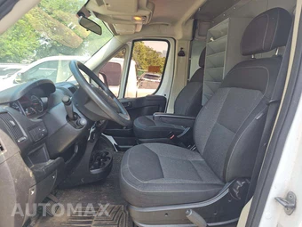 2015 Ram ProMaster 1500 Cargo Van High Roof 136.0" WB - miniatura 6