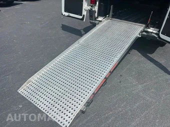 2015 Ram ProMaster 1500 Cargo Van Low Roof 136.0" WB - miniatura 13