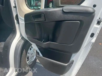 2015 Ram ProMaster 1500 Cargo Van Low Roof 136.0" WB - miniatura 21