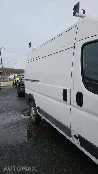 2015 Ram ProMaster 2500 Cargo Van High Roof 136.0" WB – miniatura 27
