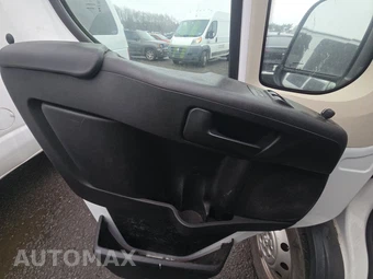 2015 Ram ProMaster 2500 Cargo Van High Roof 136.0" WB – miniatura 9