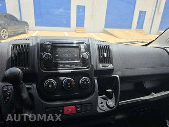 2015 Ram ProMaster 2500 Cargo Van High Roof 136.0" WB - miniatura 10