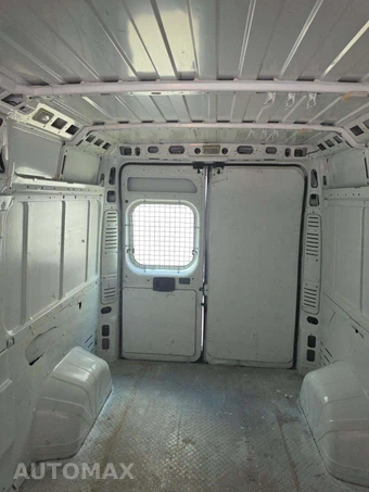 2015 Ram ProMaster 2500 Cargo Van High Roof 136.0" WB - miniatura 13