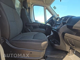 2015 Ram ProMaster 2500 Cargo Van High Roof 159.0" WB – miniatura 8