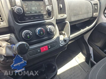 2015 Ram ProMaster 3500 Cargo Van High Roof 159.0" WB – miniatura 11