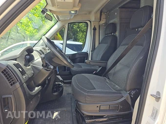 2015 Ram ProMaster 3500 Cargo Van High Roof 159.0" WB – miniatura 7