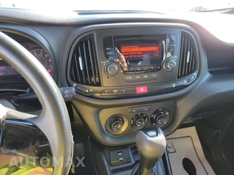 2015 Ram ProMaster City Cargo Van Tradesman 122.4" WB – miniatura 11