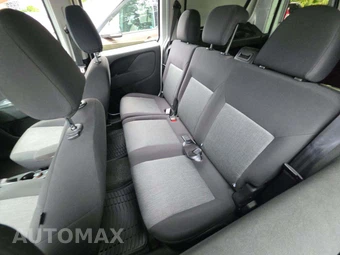 2015 Ram ProMaster City Cargo Van Tradesman SLT 122.4" WB - miniatura 13