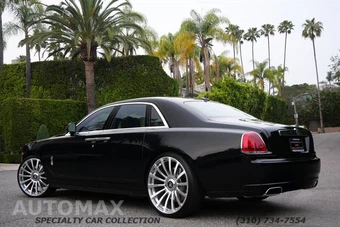 2015 Rolls-Royce Ghost – miniatura 11