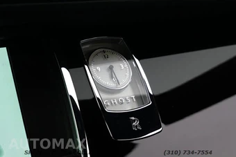 2015 Rolls-Royce Ghost – miniatura 29