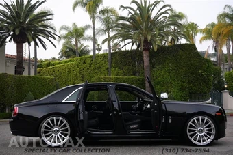 2015 Rolls-Royce Ghost – miniatura 8