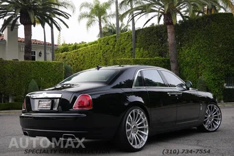 2015 Rolls-Royce Ghost – miniatura 9