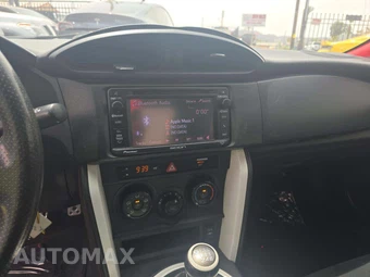 2015 Scion FR-S – miniatura 10