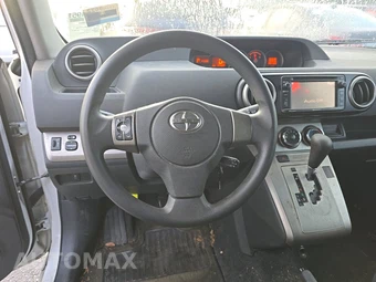 2015 Scion xB – miniatura 10