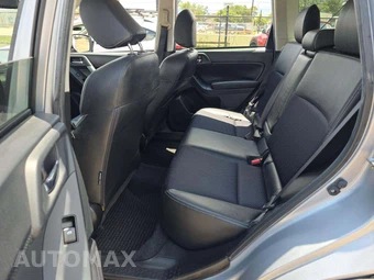 2015 Subaru Forester 2.0XT Premium - miniatura 13