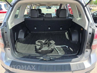 2015 Subaru Forester 2.0XT Premium - miniatura 14