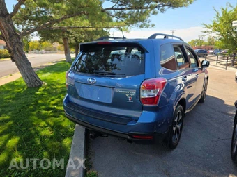 2015 Subaru Forester 2.0XT Premium – miniatura 3