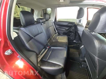 2015 Subaru Forester 2.0XT Touring – miniatura 16