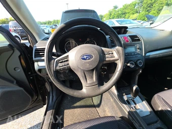 2015 Subaru Forester 2.5i – miniatura 10