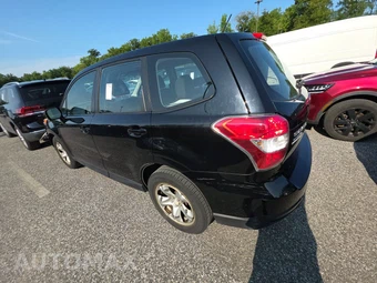 2015 Subaru Forester 2.5i – miniatura 6