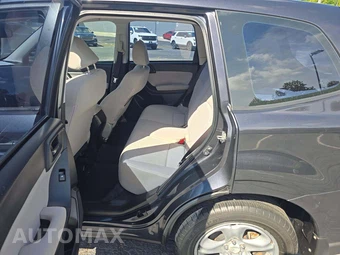 2015 Subaru Forester 2.5i - miniatura 10