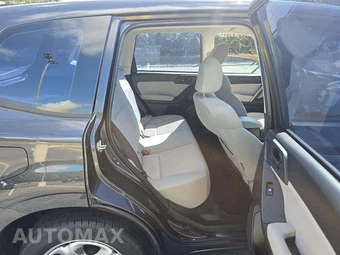 2015 Subaru Forester 2.5i - miniatura 13