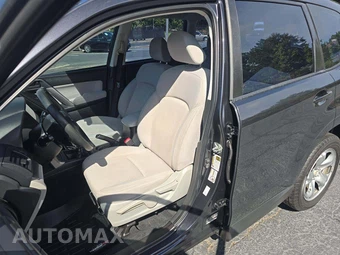 2015 Subaru Forester 2.5i - miniatura 3
