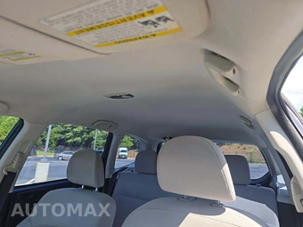 2015 Subaru Forester 2.5i - miniatura 8