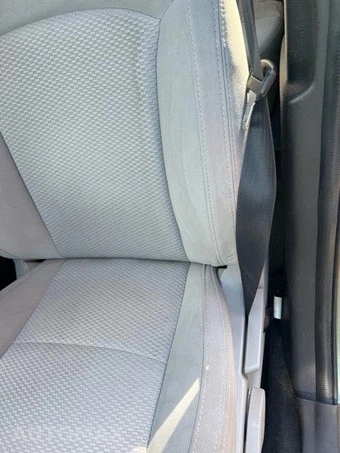 2015 Subaru Forester 2.5i - miniatura 11