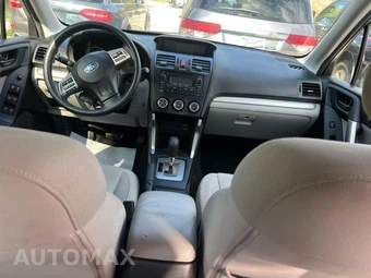 2015 Subaru Forester 2.5i - miniatura 8
